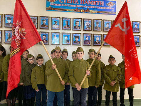 Знамя Победы.